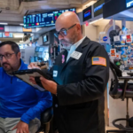 Society Pass (SOPA) Shares Plummet Amid New Stock Offering (GuruFocus)
