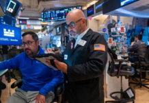 Society Pass (SOPA) Shares Plummet Amid New Stock Offering (GuruFocus)
